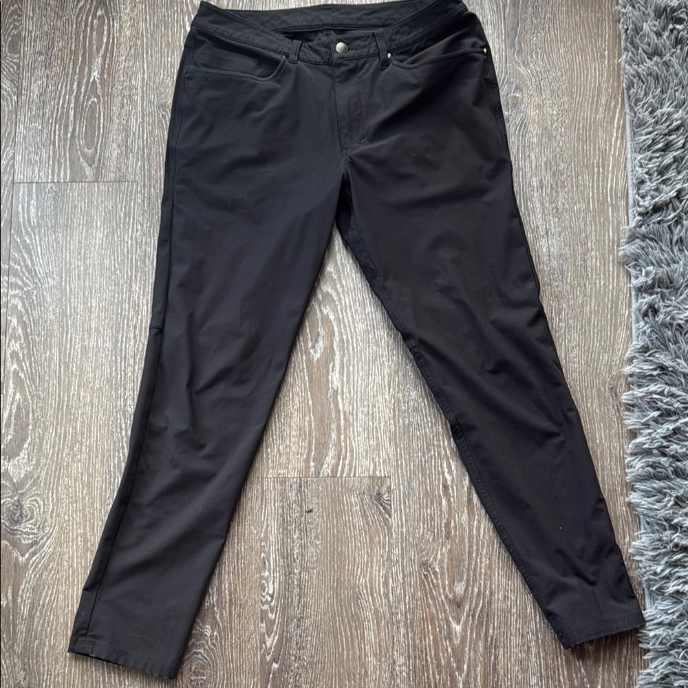 Lululemon men’s ABC Pants